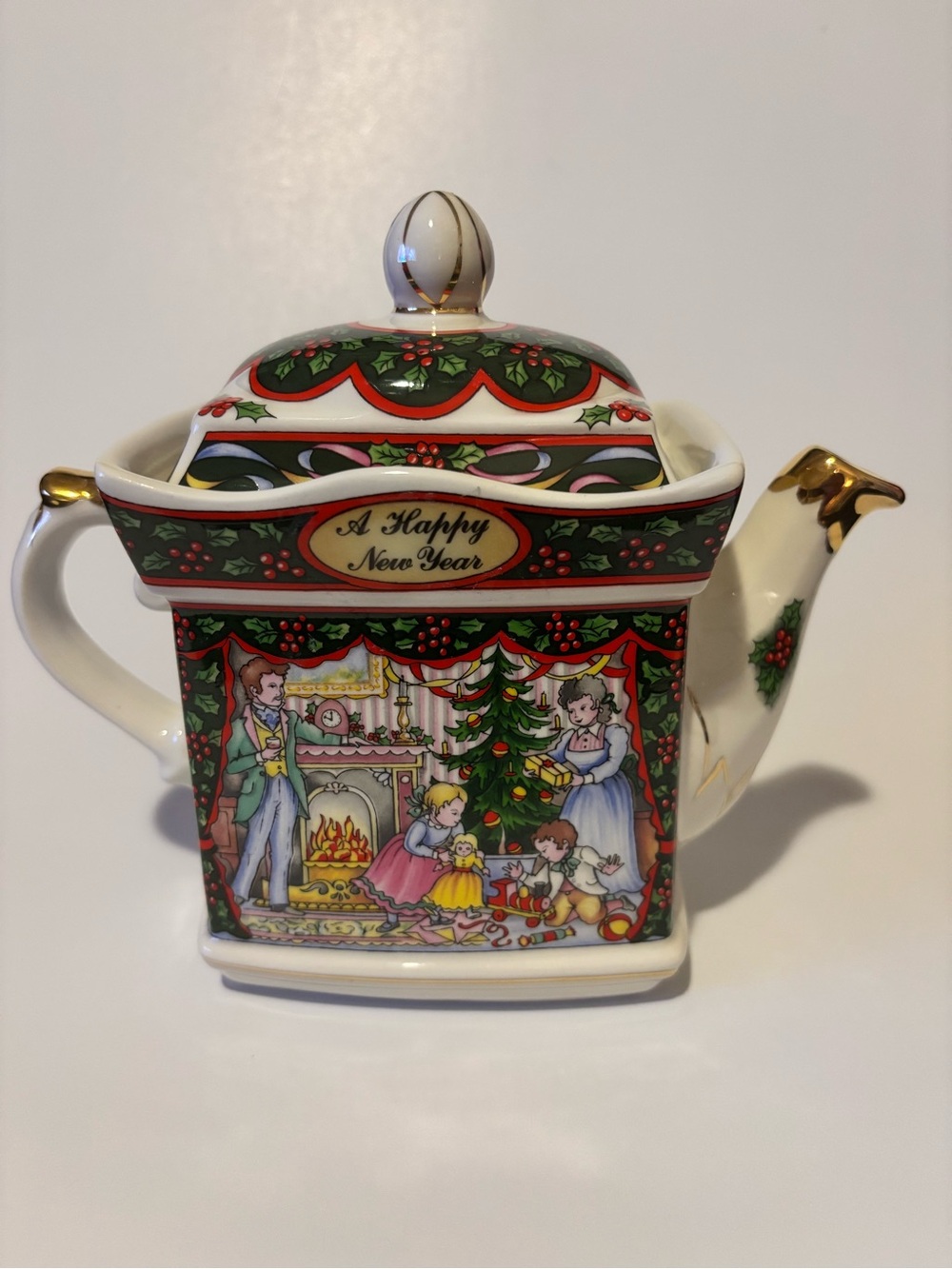 Sadler โA Happy New Yearโ Christmas Teapot